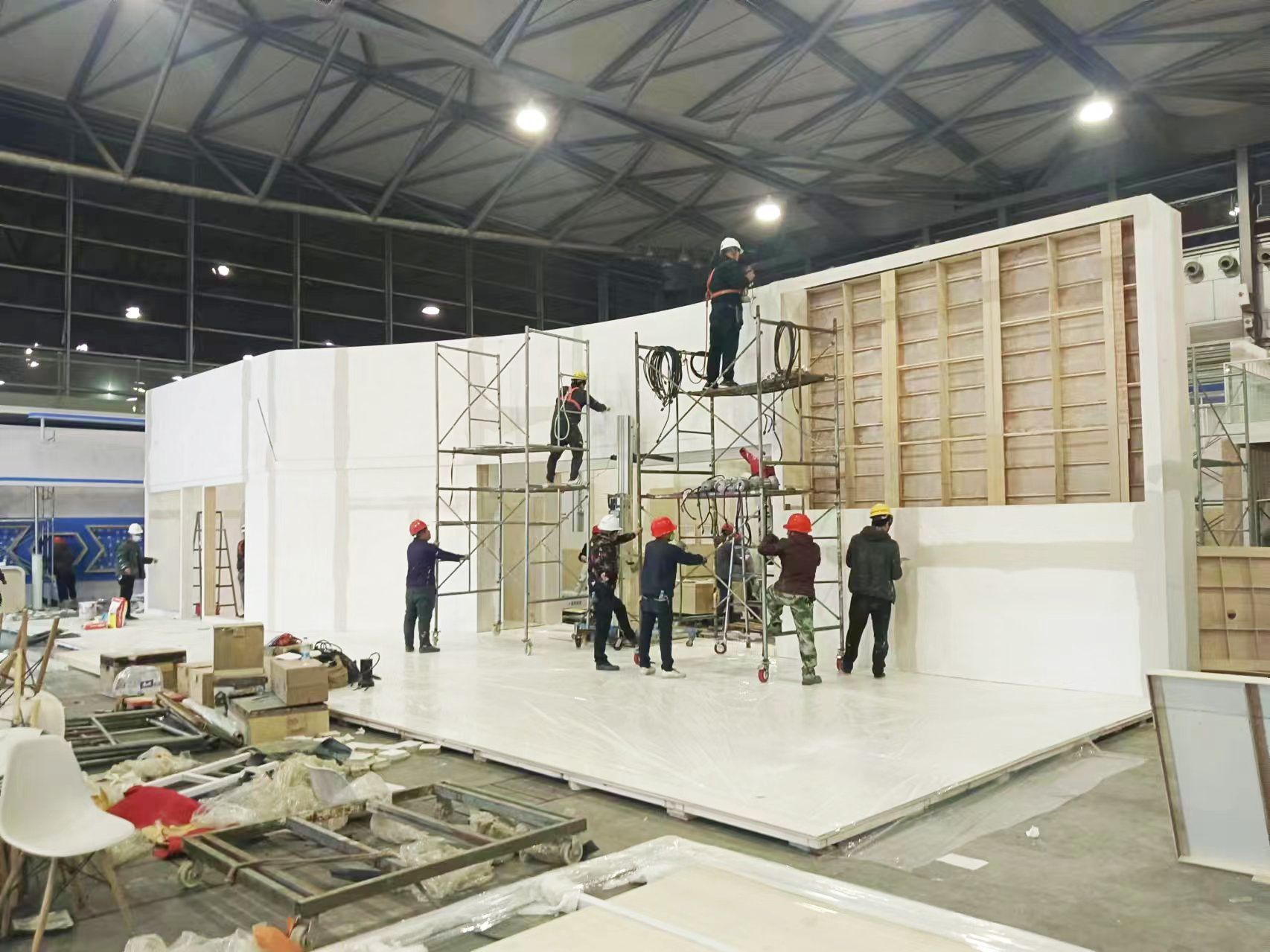 上海展会搭建现场布置流程优化，实现精准的展示效果