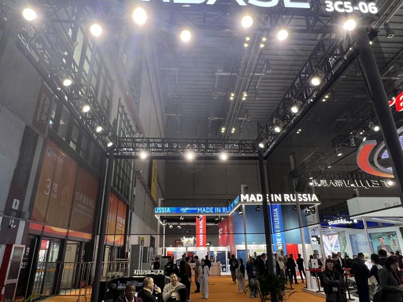 哈萨克斯坦一站式珠宝首饰展高端定制展台